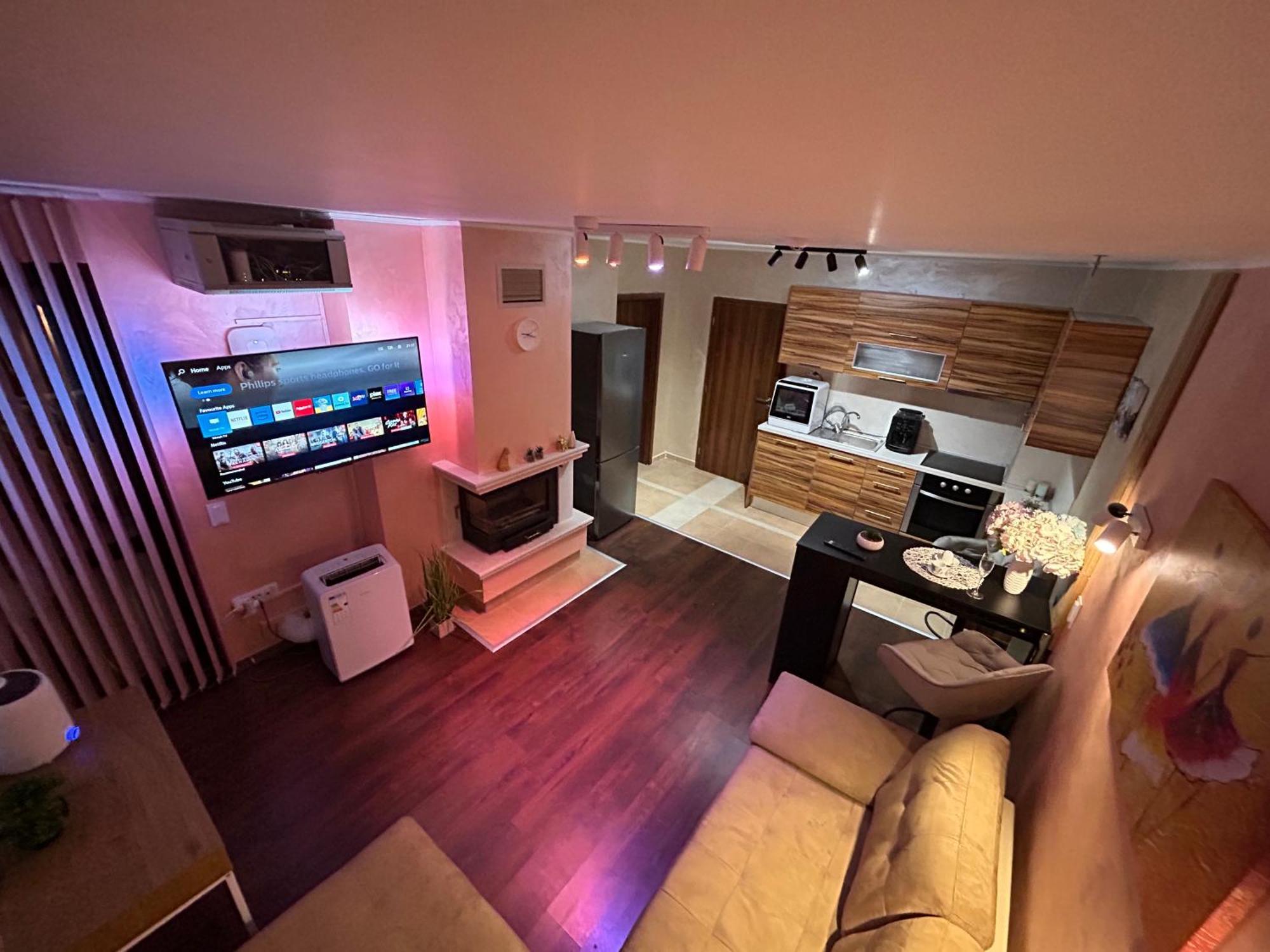 2-Bedroom, 2-Bathroom With Fireplace And Garden At Winslow Infinity Bansko Exteriör bild